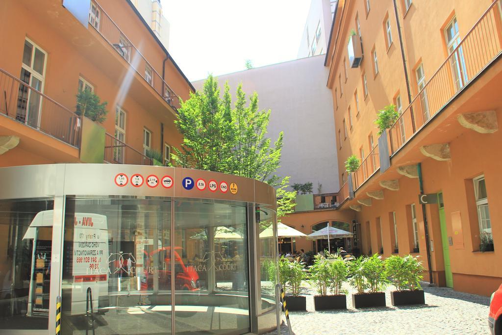 Picasso Apartments Πράγα Εξωτερικό φωτογραφία