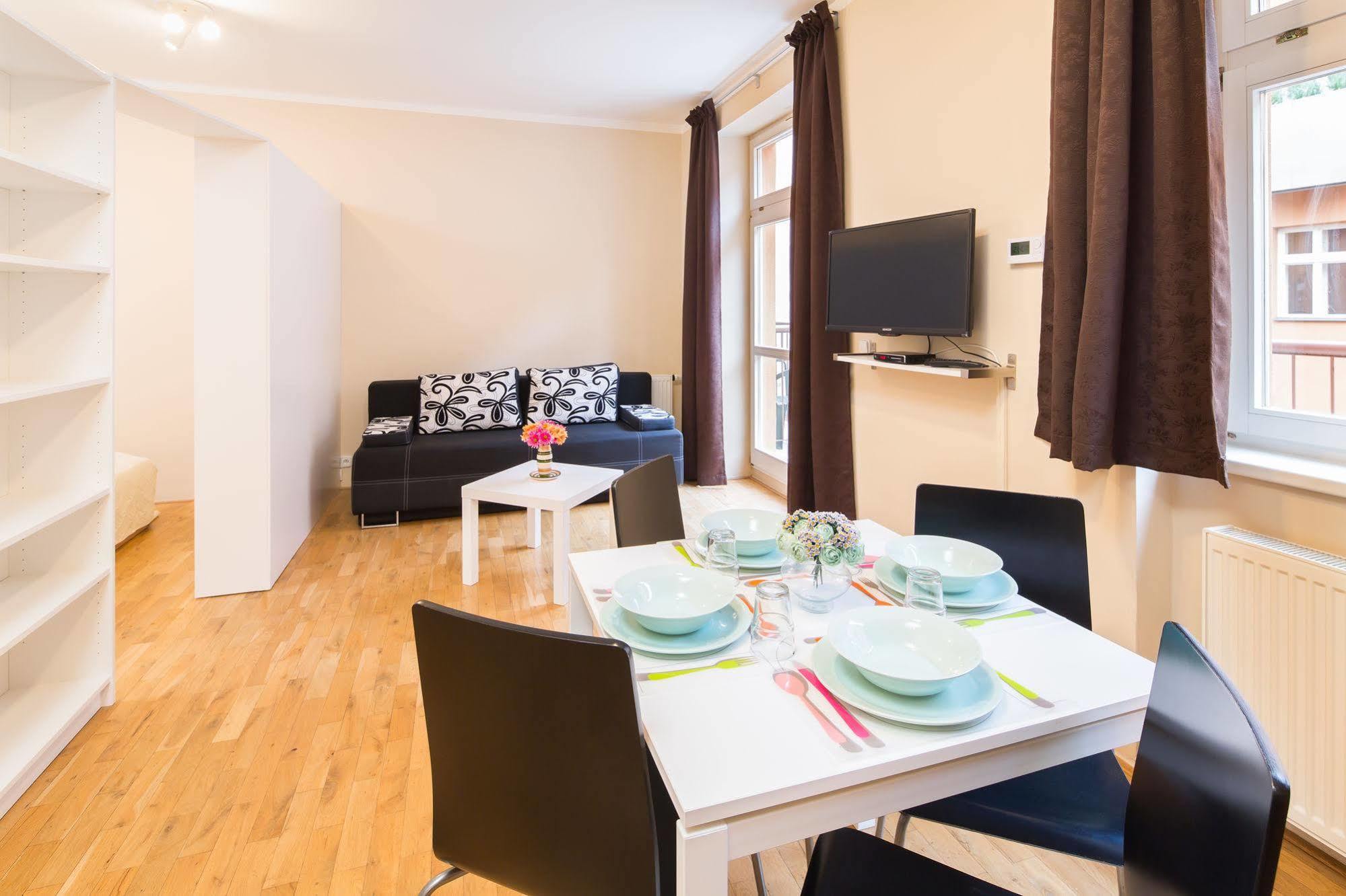 Picasso Apartments Πράγα Εξωτερικό φωτογραφία