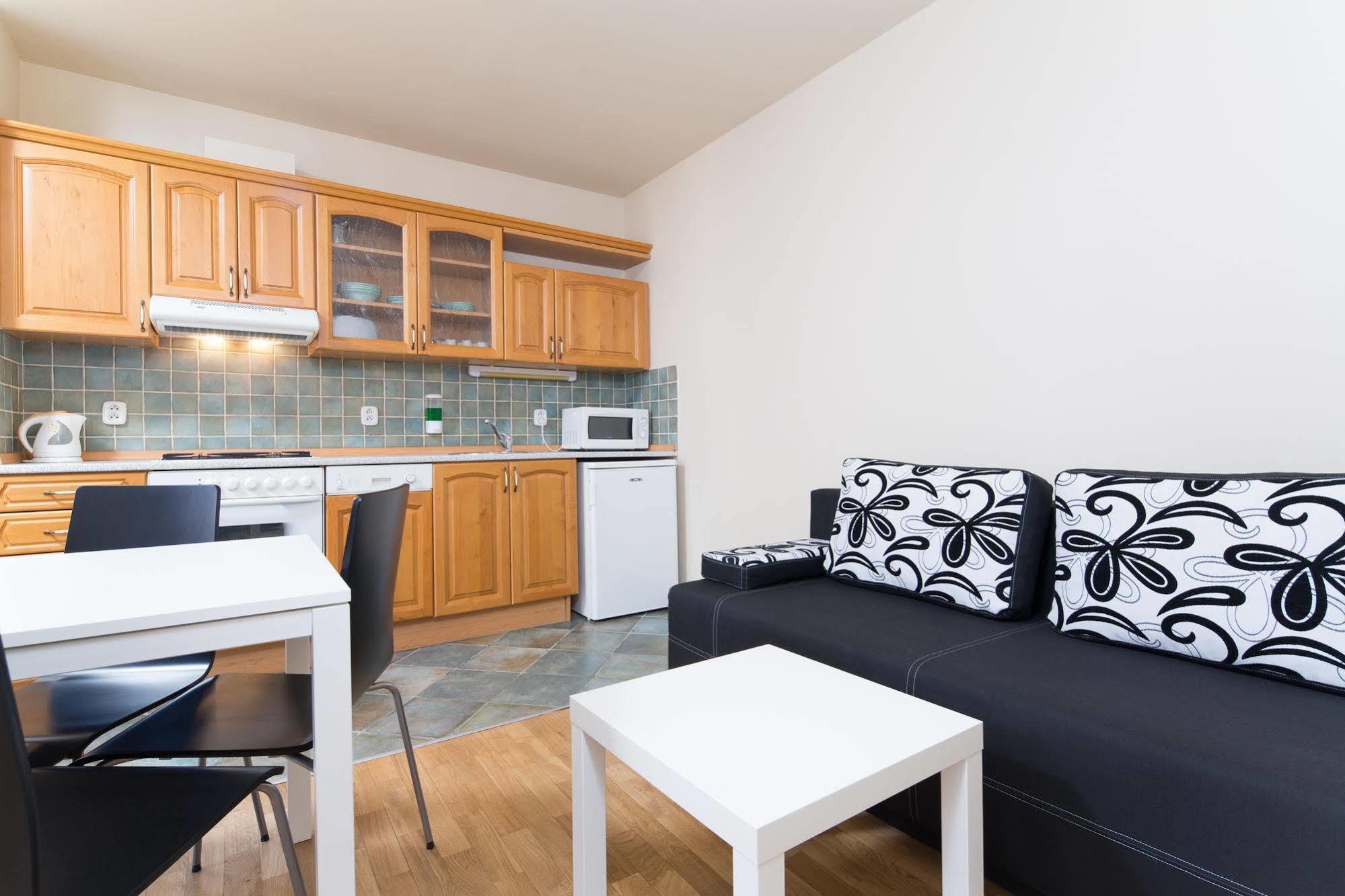 Picasso Apartments Πράγα Εξωτερικό φωτογραφία