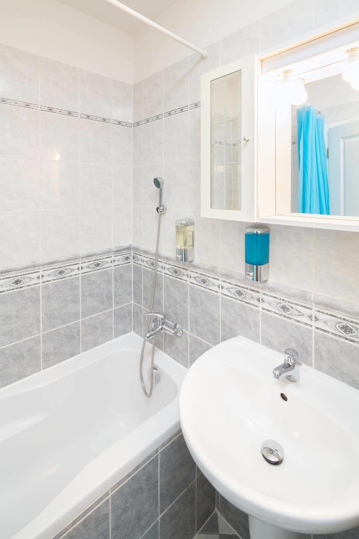 Picasso Apartments Πράγα Εξωτερικό φωτογραφία