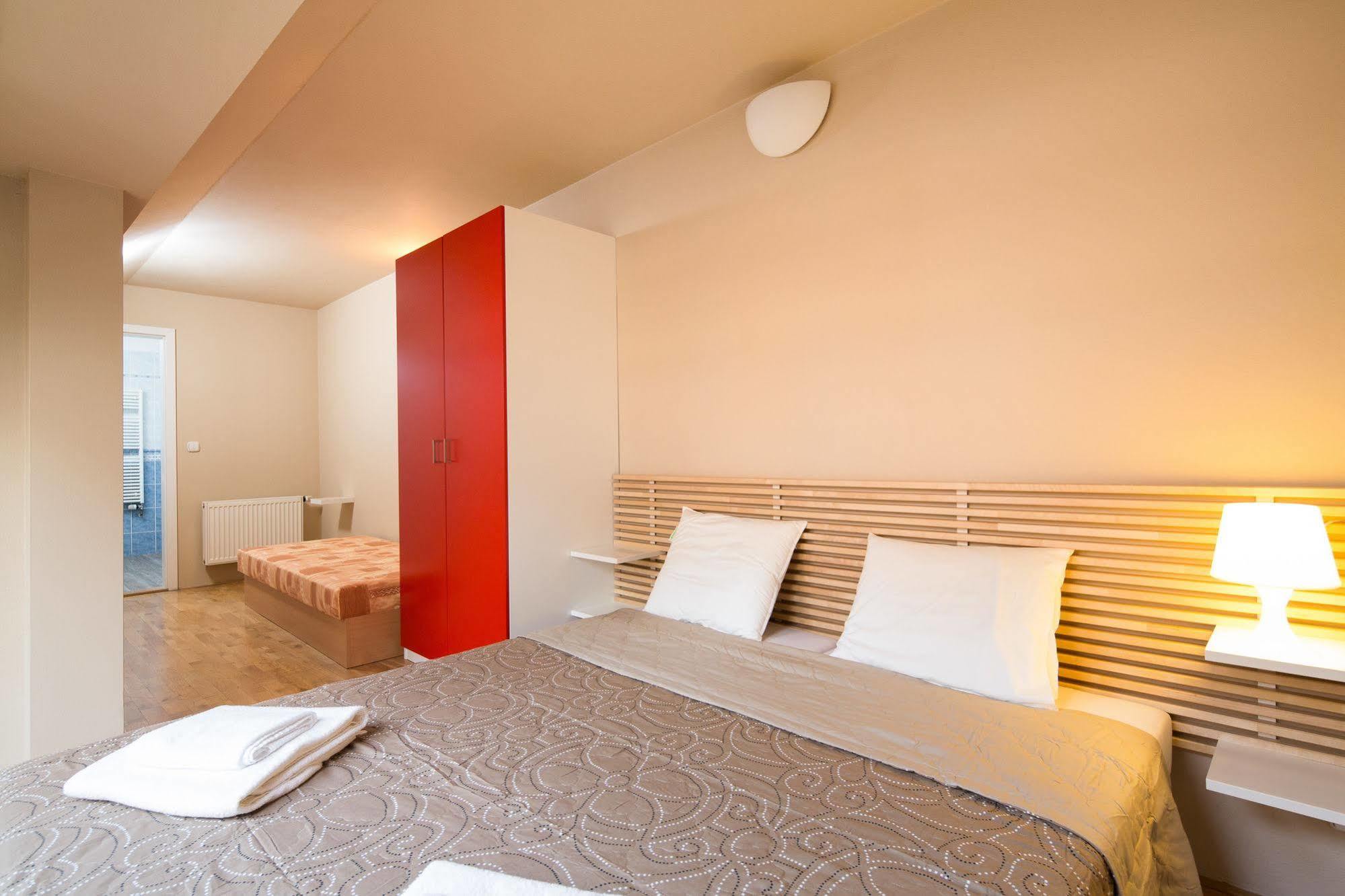 Picasso Apartments Πράγα Εξωτερικό φωτογραφία